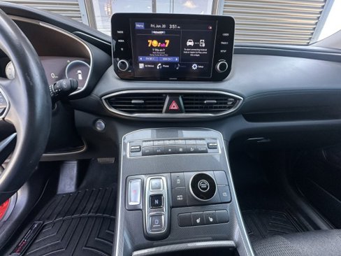 Used 2022 Hyundai Santa Fe SEL w/ Convenience Package image 18