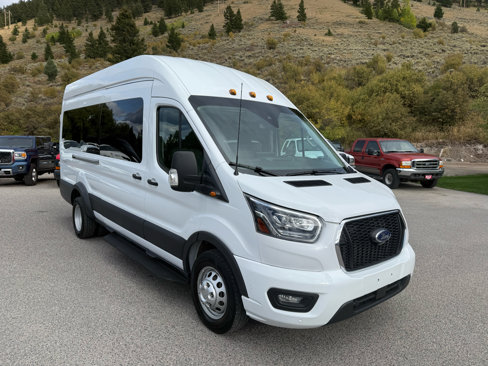 Used 2023 Ford Transit 350 XLT image 7