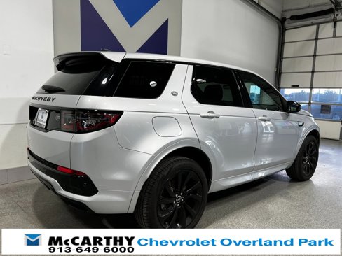 Used 2023 Land Rover Discovery Sport SE R-Dynamic image 11