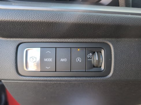 New 2026 Chevrolet Traverse LT w/ Driver Confidence Package image 22