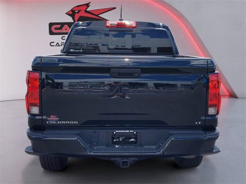 Used 2023 Chevrolet Colorado LT w/ LT Convenience Package II image 5