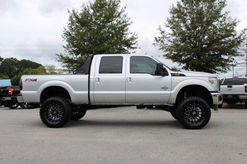 Used 2015 Ford F250 Lariat w/ Lariat Ultimate Package image 4