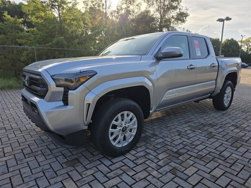 New 2025 Toyota Tacoma SR5 image 3