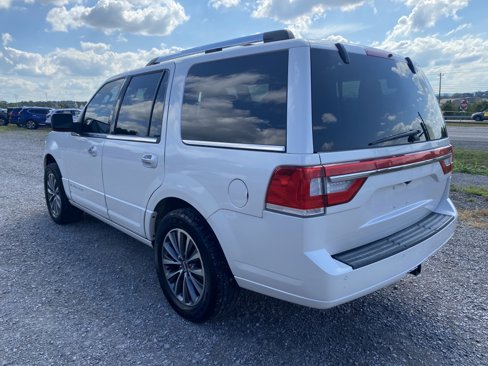 Used 2015 Lincoln Navigator 2WD image 7