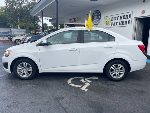 Used 2013 Chevrolet Sonic LT image 4