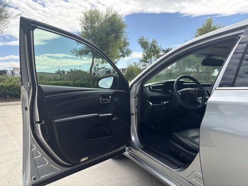 Used 2016 Toyota Avalon Touring image 13