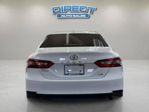 Used 2019 Toyota Camry LE image 5