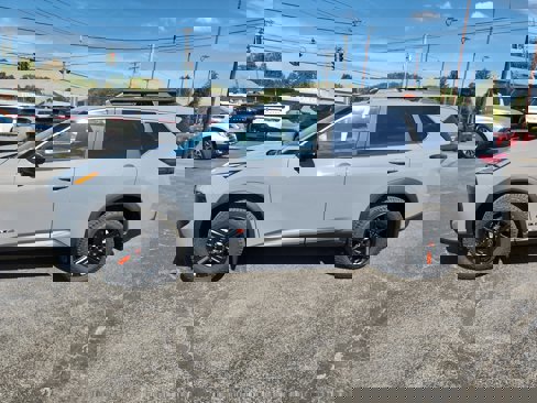 New 2026 Nissan Rogue SV image 5