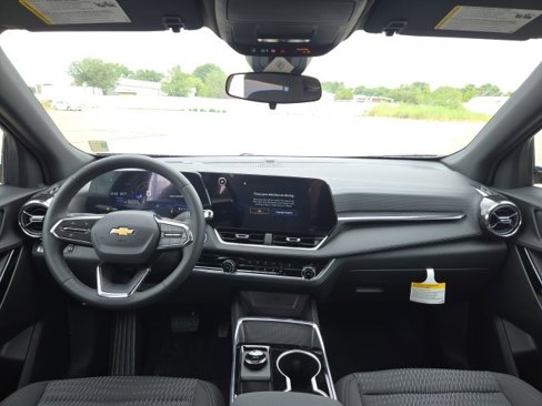 New 2026 Chevrolet Equinox LT image 5