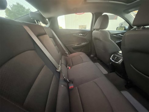 Used 2024 Chevrolet Malibu LT image 16