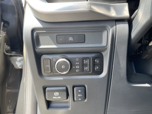 New 2025 Ford F150 Lariat w/ Equipment Group 502A High image 17