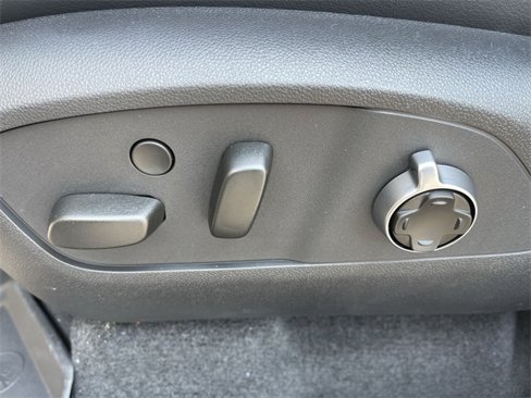 New 2026 Buick Enclave Avenir w/ Super Cruise Package image 12