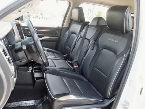 Used 2020 RAM 1500 Laramie w/ Off Road Group image 32