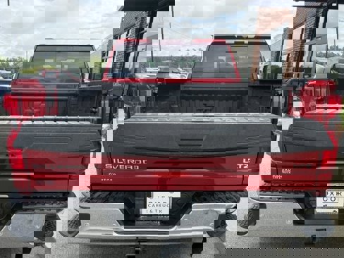 Used 2022 Chevrolet Silverado 2500 LTZ w/ LTZ Plus Package image 16
