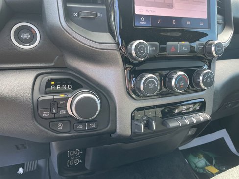 New 2026 RAM 1500 Classic Warlock image 29