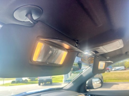 Used 2025 Chevrolet Equinox ACTIV w/ Safety and Technology Package image 18