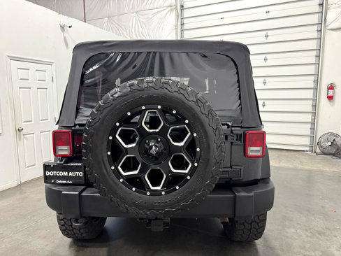 Used 2015 Jeep Wrangler Sport w/ Connectivity Group image 8