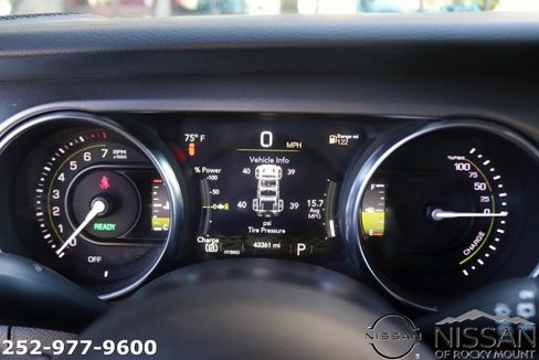 Used 2023 Jeep Wrangler Unlimited image 19