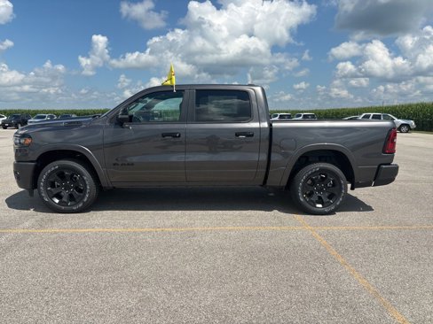 New 2026 RAM 1500 4x4 Crew Cab image 9