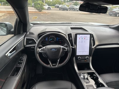 Used 2024 Ford Edge ST-Line image 28