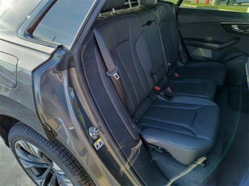 New 2025 Audi Q8 Premium image 13