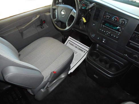 Used 2016 Chevrolet Express 3500 LT w/ LT Preferred Equipment Group image 27