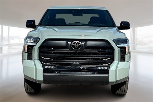 New 2026 Toyota Tundra 4x4 CrewMax Hybrid image 14