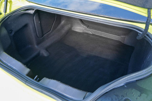 Used 2021 Chevrolet Camaro LT w/ RS Package image 24