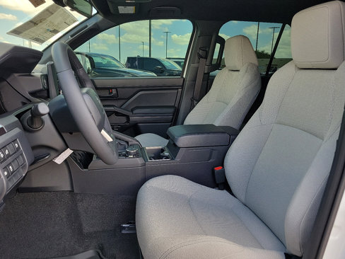 New 2025 Toyota 4Runner SR5 image 12