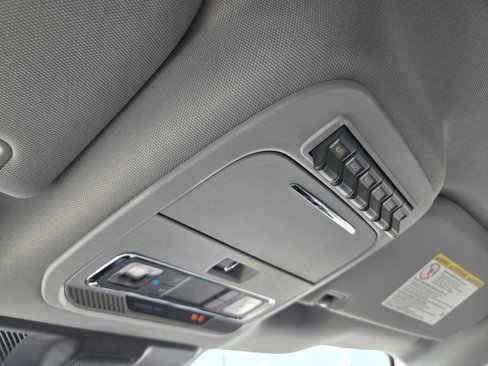 New 2026 Ford F250 Lariat image 10