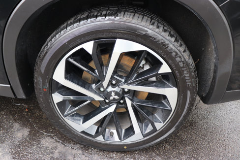 Used 2024 Mitsubishi Outlander 4WD Plug-In Hybrid image 58