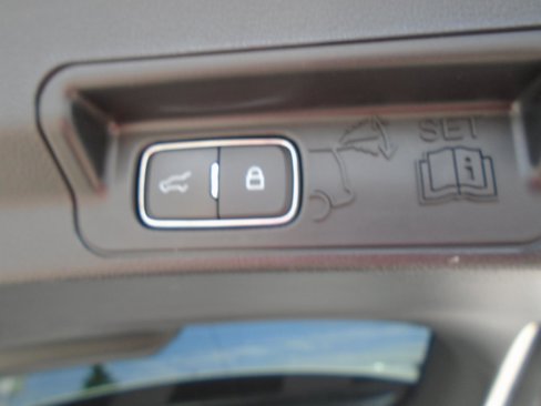 Certified 2023 Ford Explorer ST w/ Equipment Group 401A image 9