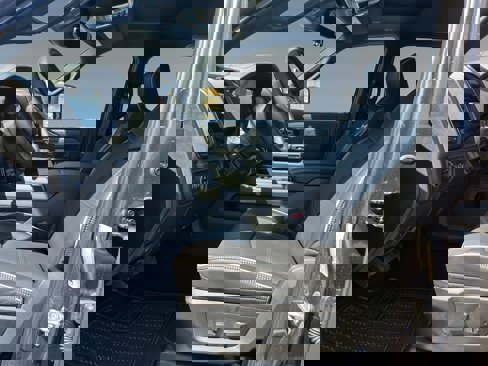 New 2026 RAM 3500 Limited image 9