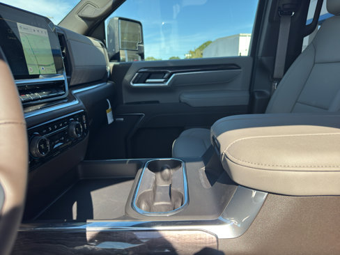 New 2026 Chevrolet Silverado 2500 LTZ w/ LTZ Convenience Package image 20