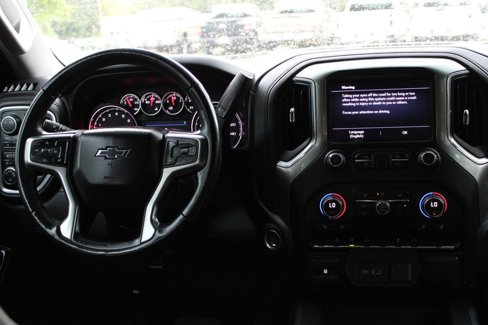 Used 2020 Chevrolet Silverado 1500 RST image 11