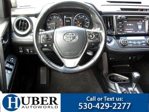 Used 2018 Toyota RAV4 XLE image 4