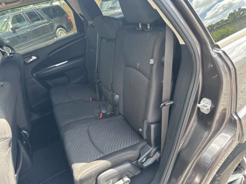 Used 2018 Dodge Journey SE w/ Popular Equipment Group image 15