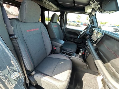 New 2025 Jeep Wrangler Unlimited Rubicon image 32