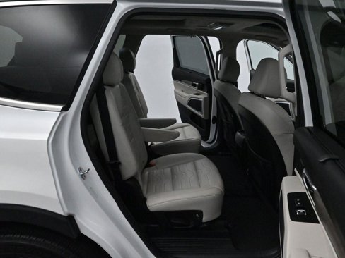 Used 2021 Kia Telluride SX w/ SX Prestige Package image 40