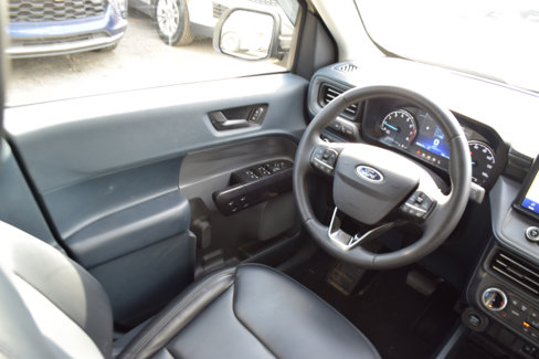 Used 2024 Ford Maverick Lariat w/ Black Appearance Package image 18