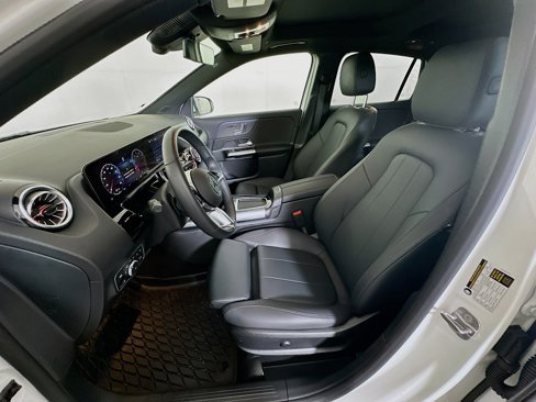 Used 2025 Mercedes-Benz GLA 250 image 13