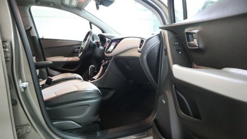 Used 2020 Chevrolet Trax Premier image 10
