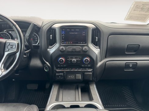 Used 2021 Chevrolet Silverado 1500 LTZ w/ Technology Package image 11