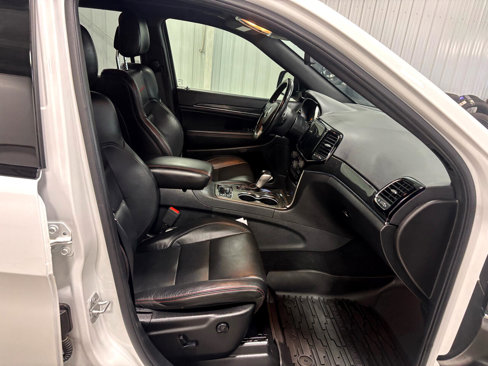 Used 2020 Jeep Grand Cherokee Trailhawk w/ Trailhawk Luxury Group image 10