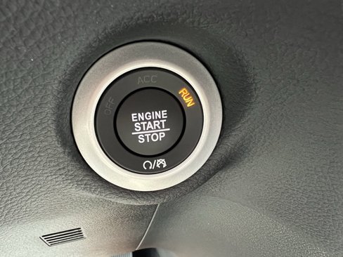 New 2026 Chrysler Pacifica Select image 30
