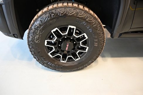 New 2026 GMC Sierra 2500 AT4X image 36