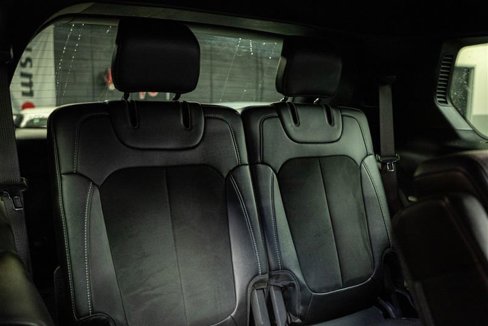 Used 2024 Jeep Grand Cherokee L Laredo image 19