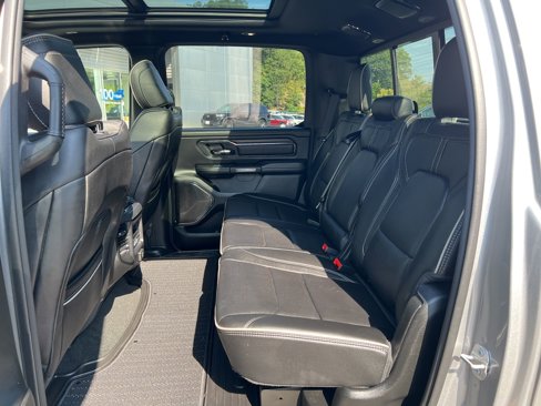 Used 2022 RAM 1500 Limited image 11