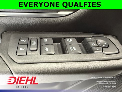 New 2026 RAM 1500 4x4 Crew Cab image 21