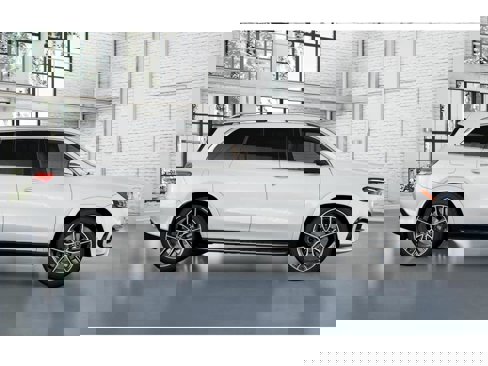 New 2026 Mercedes-Benz GLS 580 4MATIC image 15